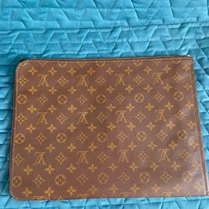 Vintage Louis Vuitton documents holder